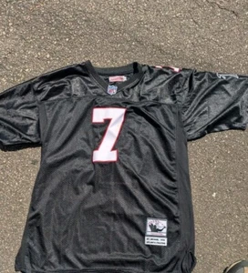 Camiseta de colección Michael Vick Mitchell & Ness Falcons talla 56 NFL Throwbacks - Imagen 1 de 4