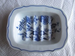Blue Danube Rectangular Soap Dish 5 1/4 Inches Wide, 4 1/8 Inches High - Picture 1 of 2