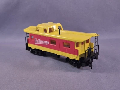 Gancho de bocina de tren de carga vintage Tyco escala HO Chattanooga amarillo rojo Foto 1 de 4