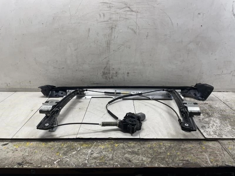 Mini Cooper HT R56 2007 puerta del conductor izquierda ventana regulador motor OEM+ Foto 1 de 4