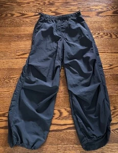 H&M Kids GIRLS DARK GRAY-BLUE COLOR Parachute DRAWSTRING NYLONPants SIZE 8 - Picture 1 of 7