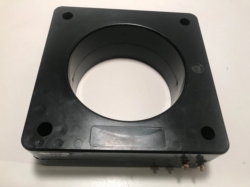 Transformador de corriente 130-402 CT 4000:5 A 5 3/4" instrumento estilo ventana  Foto 1 de 1