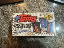 2003-04 TOPPS BASKETBALL FACTORY SEALED SET / LEBRON JAMES ROOKIE CARD