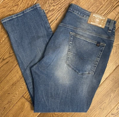 Pantalones de mezclilla BUFFALO para hombre 40 x 30 ceniza ajustados (medidas 39 W) cremallera mosca ligeramente desgastados Foto 1 de 4