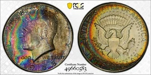 Rainbow Toned 1968-D JFK Kennedy mezzo dollaro PCGS MS63 incredibile doppia tonalità laterale - Foto 1 di 3