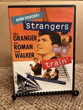 Alfred Hitchcock's Strangers On A Train Disc In Like New Condition Free Shipping
