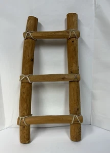 Scala decorativa in legno fatta a mano. Colore legno di pino naturale! - Foto 1 di 12