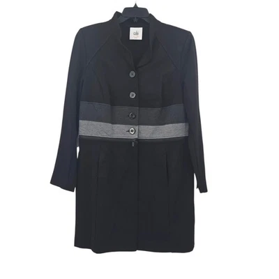 Chaqueta convertible negra grande Cabi para mujer Foto 1 de 4