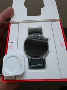 OnePlus Watch 2 - Photo 1 sur 6