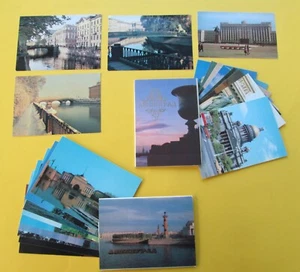 LENINGRAD 21 Vintage Russian Postcards (Incl. 2 Folders) - Picture 1 of 2