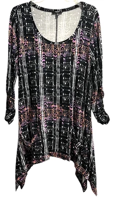 Top Premise Studio Talla 0X Negro Artístico Hada Acanalado Manga 3/4 Dobladillo Mordedura de Tiburón Foto 1 de 4