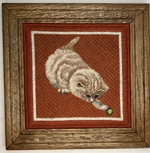 Vintage Embroidery Crewel Framed Needlepoint KITTEN FROG Wall Decor 11” - Picture 1 of 8