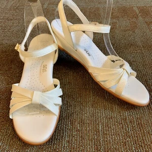 Sandalias de cuña SAS Bone blanco patente cuero a rayas con correa de cuarto 10 M - Imagen 1 de 11