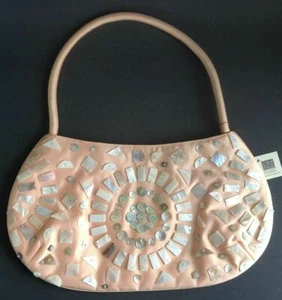 Women's Purse Peach Fabric Mother of Pearl Buttons Ten Thousand Villages New - Picture 1 of 2