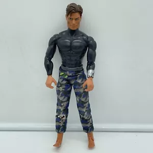 1998 GI Joe 12"" Max Steel N Tek Force Modellino Torso Nero Pantaloni Mimetici - Foto 1 di 9