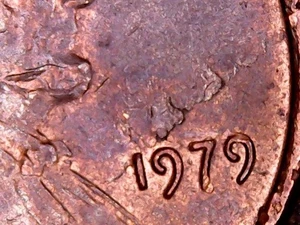 1979 Lincoln Memorial cent obverse lamination Peeling error - Picture 1 of 4