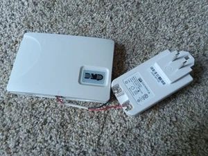 DMP 1100T Universal Wireless Translator White with power supply used - Picture 1 of 1