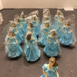 Rare Vtg 3" (16) Bridesmaid Quinceanera Figure w/ Blue Dress Wedding Part Nf1 - Picture 1 of 12