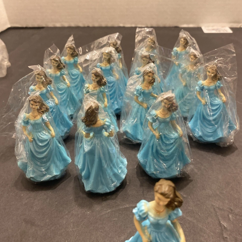 Rare Vtg 3"  (16) Bridesmaid  Quinceanera Figure w/  Blue Dress Wedding Part Nf1 - Image 1 of 4