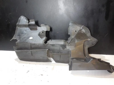 Перегородка воздуховода переднего левого радиатора 2305050030 03-06 Mercedes Benz R230 SL500 - Изображение 1 из 4