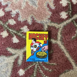 1980 Hockey Unopened Pack - Picture 1 of 2