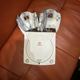 Pre Owned SEGA Dreamcast Console - White