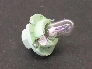 Instrument Panel Light Bulb 93MNVW58 for Jetta Golf Cabrio EuroVan Passat 1998 - Picture 1 of 1