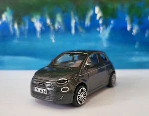 Personalised Plate FIAT 500e Toy Car 1:43 boy girl mom women gift present Boxed - Picture 1 of 11