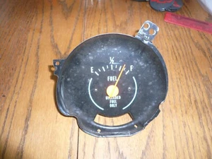 Indicador de gasolina Jeep solo combustible sin plomo - Cherokee 1979 - De colección - Imagen 1 de 2