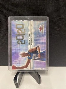 Kevin Garnett 2000 Fleer Focus #226 - Picture 1 of 2