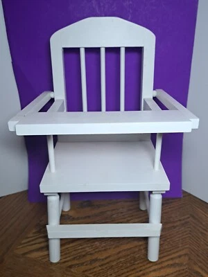 Silla alta de madera de 15"" blanca para muñecas Foto 1 de 4