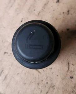 SKODA SUPERB MK2 1Z ZIGARETTENANZÜNDER ORIGINALAUSSTATTUNG - Bild 1 von 2