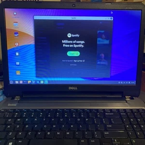Dell Latitude 3540- 15.6" - Core I3 1.7GHZ,4GB,500GB, Linux Mint- See Photos! - Picture 1 of 19