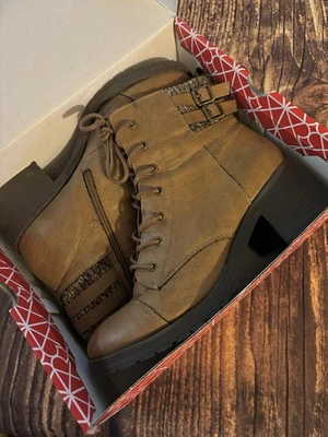 Botas al tobillo Rampage KELLIN de cuero marrón con cordones/crebilla lateral para mujer talla 11 Foto 1 de 4