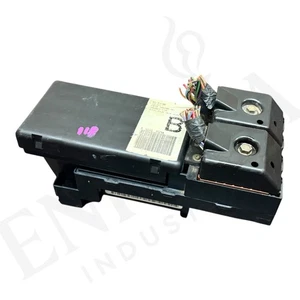 YC3T-14A067-DC Ford 2000 2001 F250 F350 Fuse Box Super Duty Excursion F250SD 818 - Picture 1 of 6