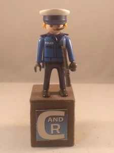 PLAYMOBIL POLICÍA ARMADO CON AMETRALLADORA 21/3/18 - Imagen 1 de 1