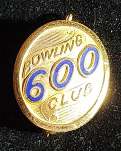 Bowling 600 Club Bowling Center Award Pin Pinback. 1/20 10k. Our T6774 - Picture 1 of 5