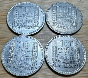 LOT 4 PIÈCES DE 10 FRANCS TURIN DIFFERENTES DONT 1947 B PETITE TETE. (1277) RARE - Picture 1 of 2