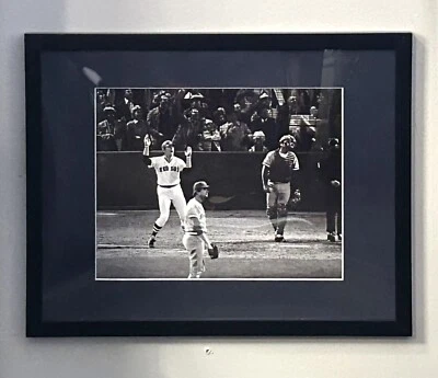 Carlton Fisk 1975 World Series HR Framed 8x10 Photo Boston Red Sox - Image 1 of 4