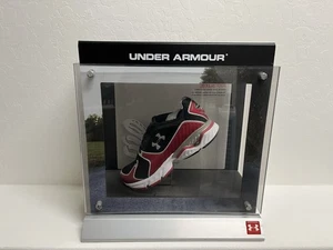 Under Armour Store Cartilage Shoe Display Case Sign Advertising Metal Plexiglass - Picture 1 of 10
