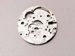 Parte movimento orologio piastra principale adatta per movimento SW200 1 PZ ricambio - Foto 1 di 1