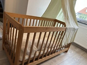 Babybett Massivholz Erle zum Umbau Kinderbett und Zubehör - Bild 1 von 22