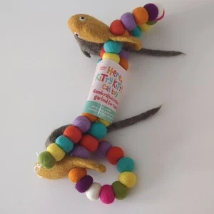 NEW Trader Joe’s Here Kitty Kitty Felted Garland Cat Toy - Picture 1 of 4