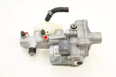 2017 - 2022 HONDA ACCORD FRONT POWER BRAKE BOOSTER W/ MASTER CYLINDER OEM - Image 1 of 4