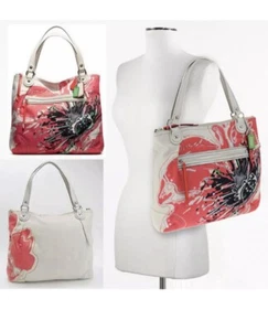 Coach Poppy 19029 Flower Sequin Glam Tote Shoulder Bag & Wristlet - Picture 1 of 15