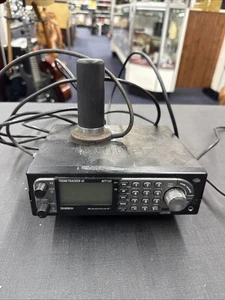 Uniden 9000 Channel Scanner - Zdjęcie 1 z 12