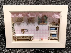Vintage Diorama Victorian Bath Room Miniature Dollhouse Furniture Shadow Box - Picture 1 of 7