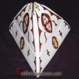 Triangular Algerian Berber Jewellery Box in Ceramic & Gold #1 - Picture 1 of 1