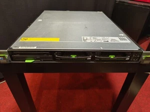 FUJITSU Server PRIMERGY RX100 S7 - Foto 1 di 7
