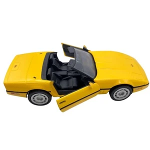 Franklin Mint 1986 Corvette Convertible Maßstab 1:24 Diecast Auto gelb - Bild 1 von 11